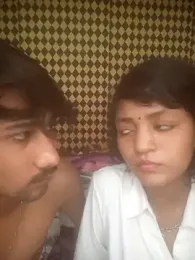 Freakingromance webcam model stream image