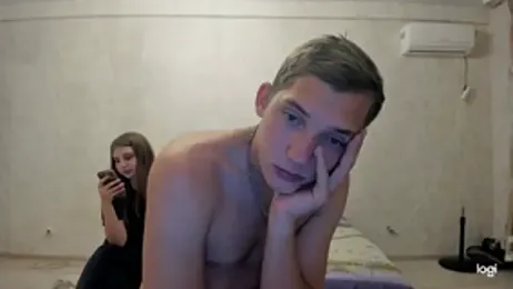 MollyDolle webcam stripchat model stream image