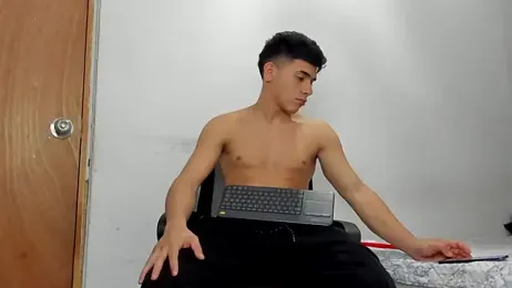 andrew_rose_ webcam model stream image