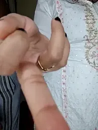 riya190 webcam model stream image