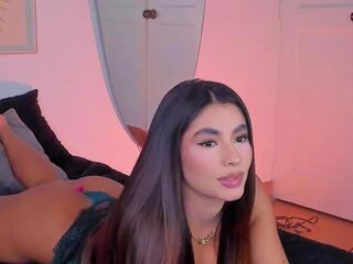 Evangelyne Excalibur webcam flirt4free model stream image