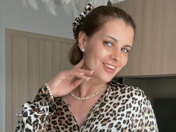 AnishaBee webcam livejasmin model stream image