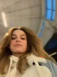 -AngelAri- webcam stripchat model stream image