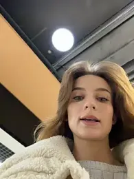 -AngelAri- webcam stripchat model stream image