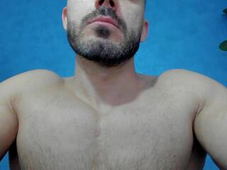 Cutler Q webcam model stream image