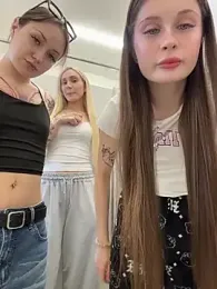 mmelicious webcam stripchat model stream image