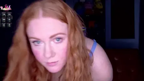 Scarlettredff webcam stripchat model stream image