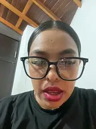 PUSHYLATE webcam stripchat model stream image
