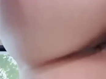 newwell webcam model stream image