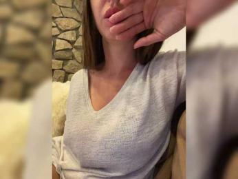 Miss_Milka webcam model stream image