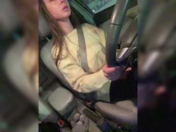 Miss_Milka webcam model stream image