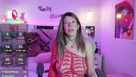 Karly_moon webcam model stream image