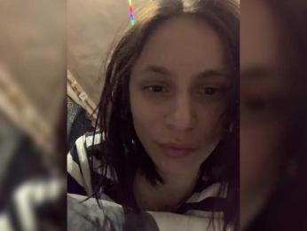 -NEEDLE- webcam bongacams model stream image