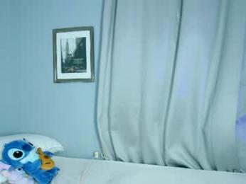 ale_love_ webcam model stream image