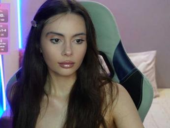 Allla webcam model stream image