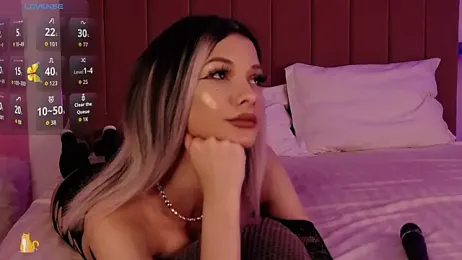 PinkySparks webcam model stream image