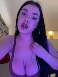 KeiraDark webcam model stream image