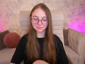 ArrinaWairr webcam model stream image