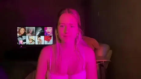 itssosierra webcam stripchat model stream image
