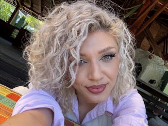 EmmaAmstrong webcam model stream image