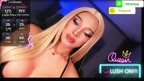 UrDominantBella webcam model stream image