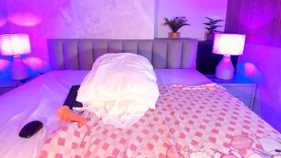 Amarantha_ webcam model stream image