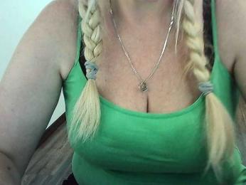 Multiply-orgazm webcam bongacams model stream image