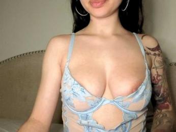 Xoxcat webcam model stream image