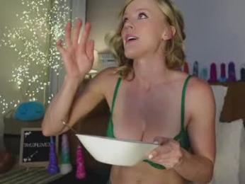 taylor_love_303 webcam chaturbate model stream image