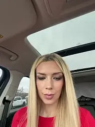 HopeHeaven webcam model stream image