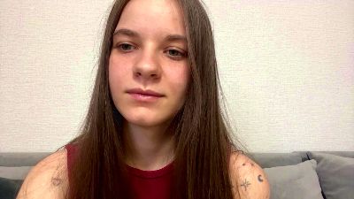LoraleeClarey webcam model stream image