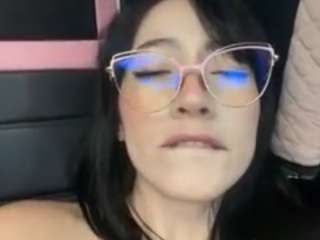saritanice webcam model stream image
