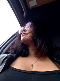 Mari-98 webcam model stream image