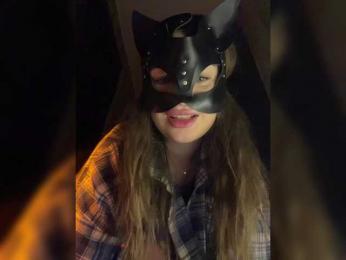 missisMilli webcam model stream image