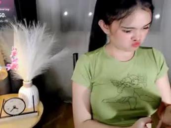 webcum_mami webcam model stream image