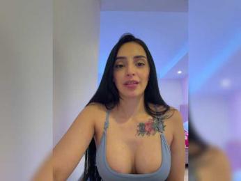 AprilRosse webcam model stream image