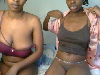 MysticCharm webcam bongacams model stream image