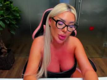 sarahstone_ webcam chaturbate model stream image
