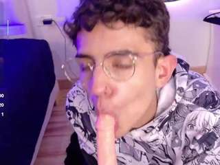 eithan-wolf webcam model stream image