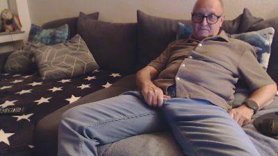 jan37 webcam model stream image