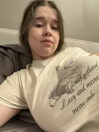 HornyGirlH webcam model stream image