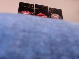 yiovanna19 webcam model stream image