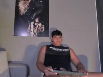 nicolvibes_212 webcam model stream image