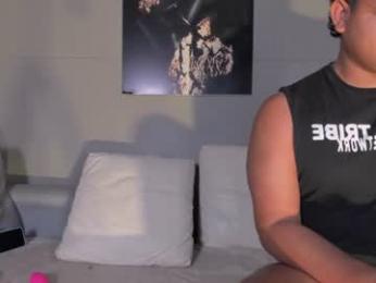 nicolvibes_212 webcam model stream image