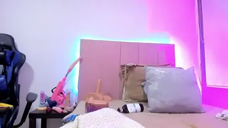 melani_xc webcam model stream image