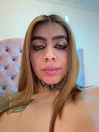 TRIOGOALS3 webcam model stream image