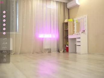 queenelia webcam chaturbate model stream image