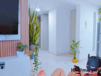_Honey_Pot_ webcam bongacams model stream image