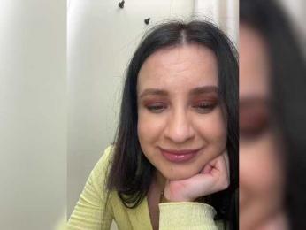 EvaRoughe webcam model stream image