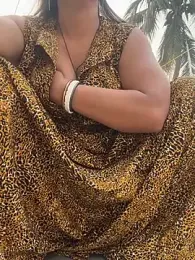 Ishikaranaa webcam model stream image